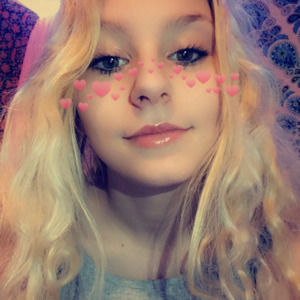 Meet your Posher, Abigail